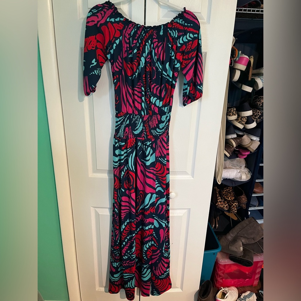 Escapada Off-The-Shoulder Dress